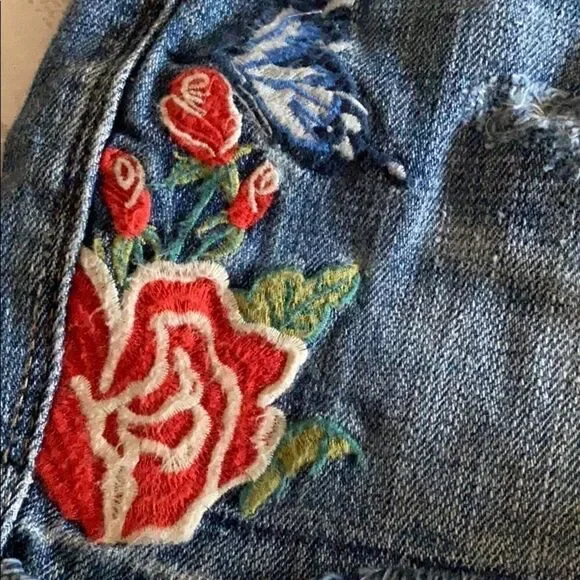 Blank NYC Distressed Denim Shorts with Flowers - Picture 2 of 8